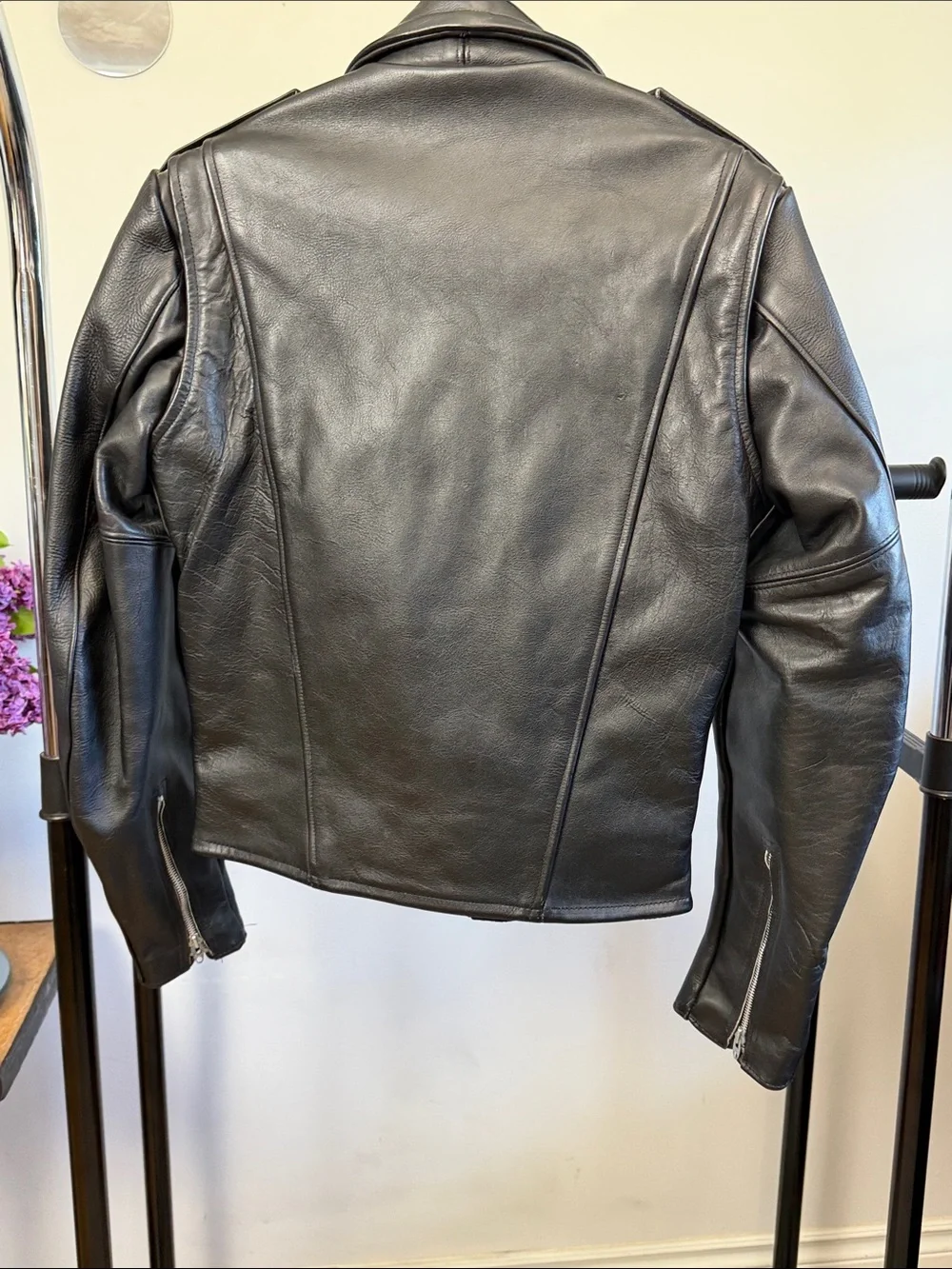 ‼️SOLD Vintage Symax Garment Co. Black Leather Biker Jacket Made in Canada - Picture 6 of 8